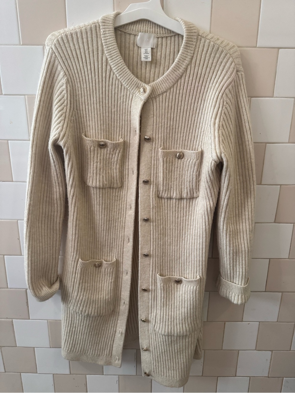 H&M Cream Ribbed Button-Front Cardigan with Patch Pockets